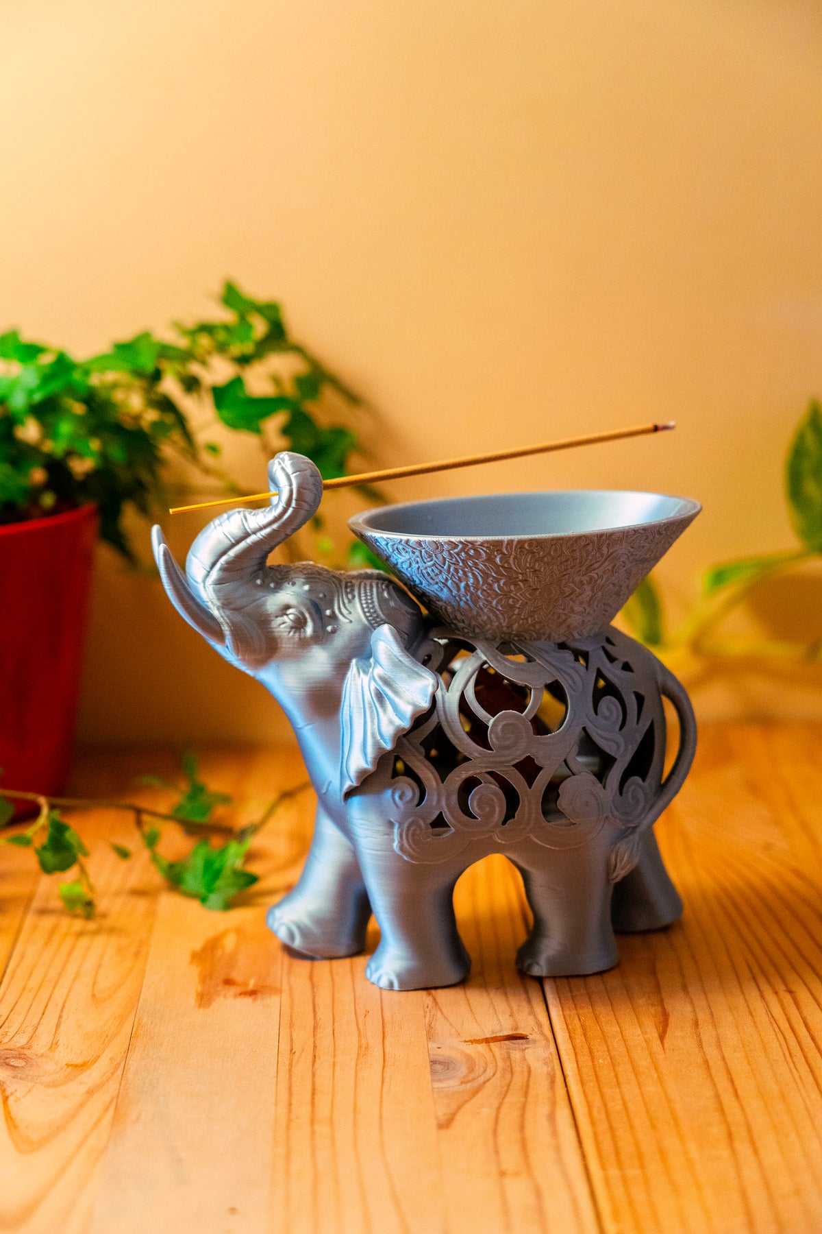 Elefante Incense holder